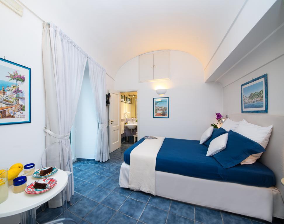 Residenza Pansa B&B Amalfi Luaran gambar